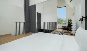 Gallery Thumbnail 10